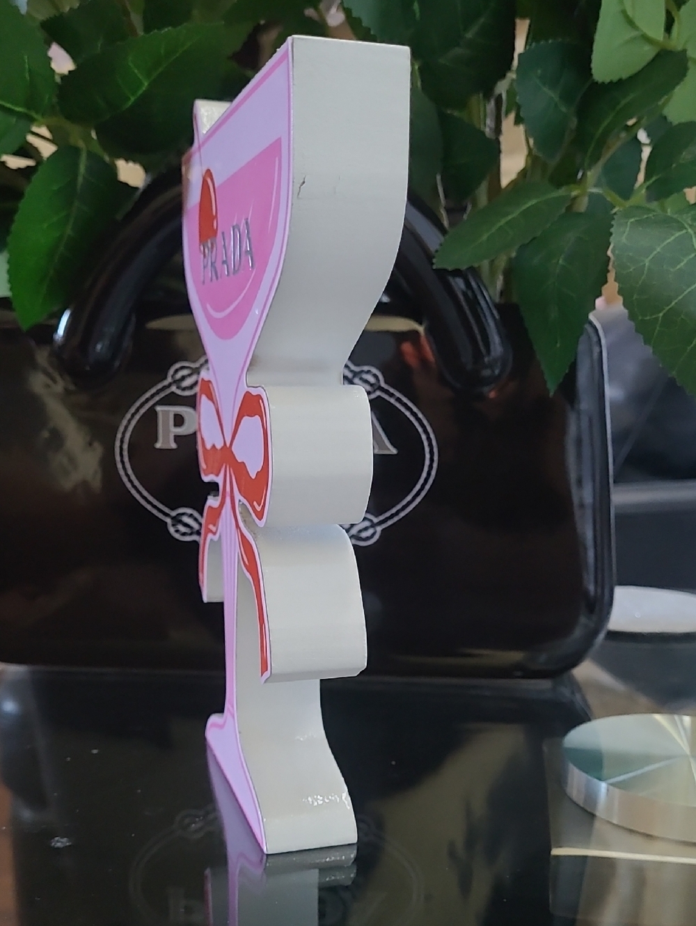 Chic Pink and Red Cocktail Accent Display - Picture 2 of 4